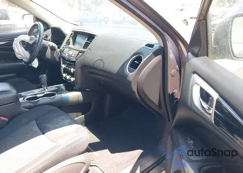 2018 Nissan Pathfinder Sv z USA, uszkodzony, nr VIN 5N1DR2MN9JC604554